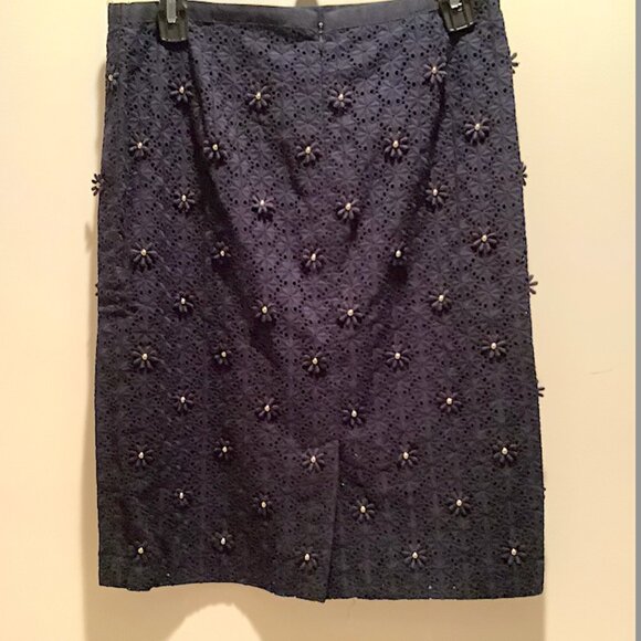 Talbot navy lace Pencil Skirt with flower applique, size 10 - Picture 5 of 8
